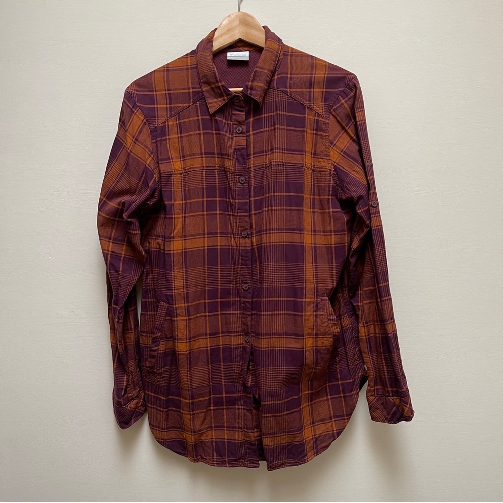Columbia Women’s Plaid Long Sleeve Shirt Large